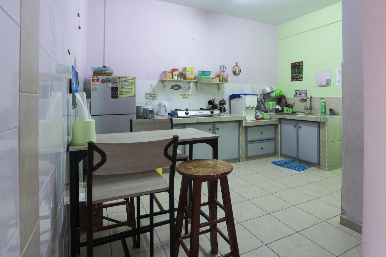 Oyo Home 90229, 3 Little Birds Homestay 4Bhk Malacca Eksteriør billede